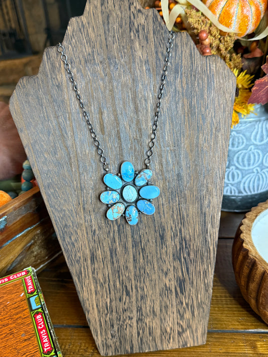 Large Golden Hills Flower