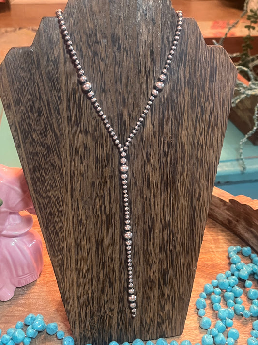Graduated Pearl Lariat