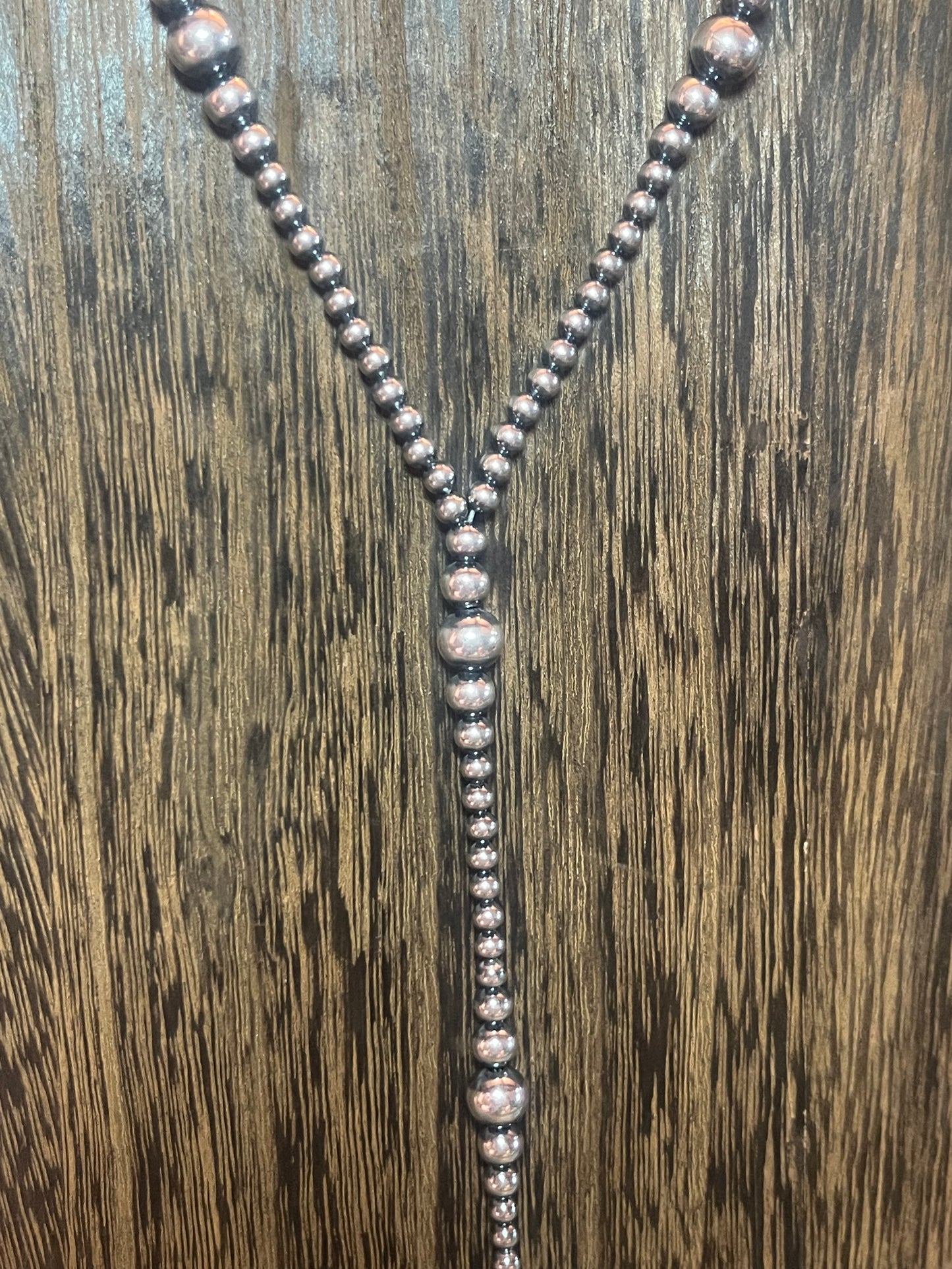 Graduated Pearl Lariat
